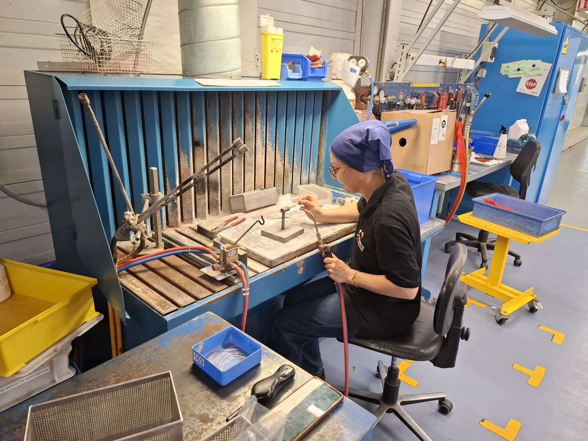 rex-esaris-industries-chaleur-au-travail-atelier